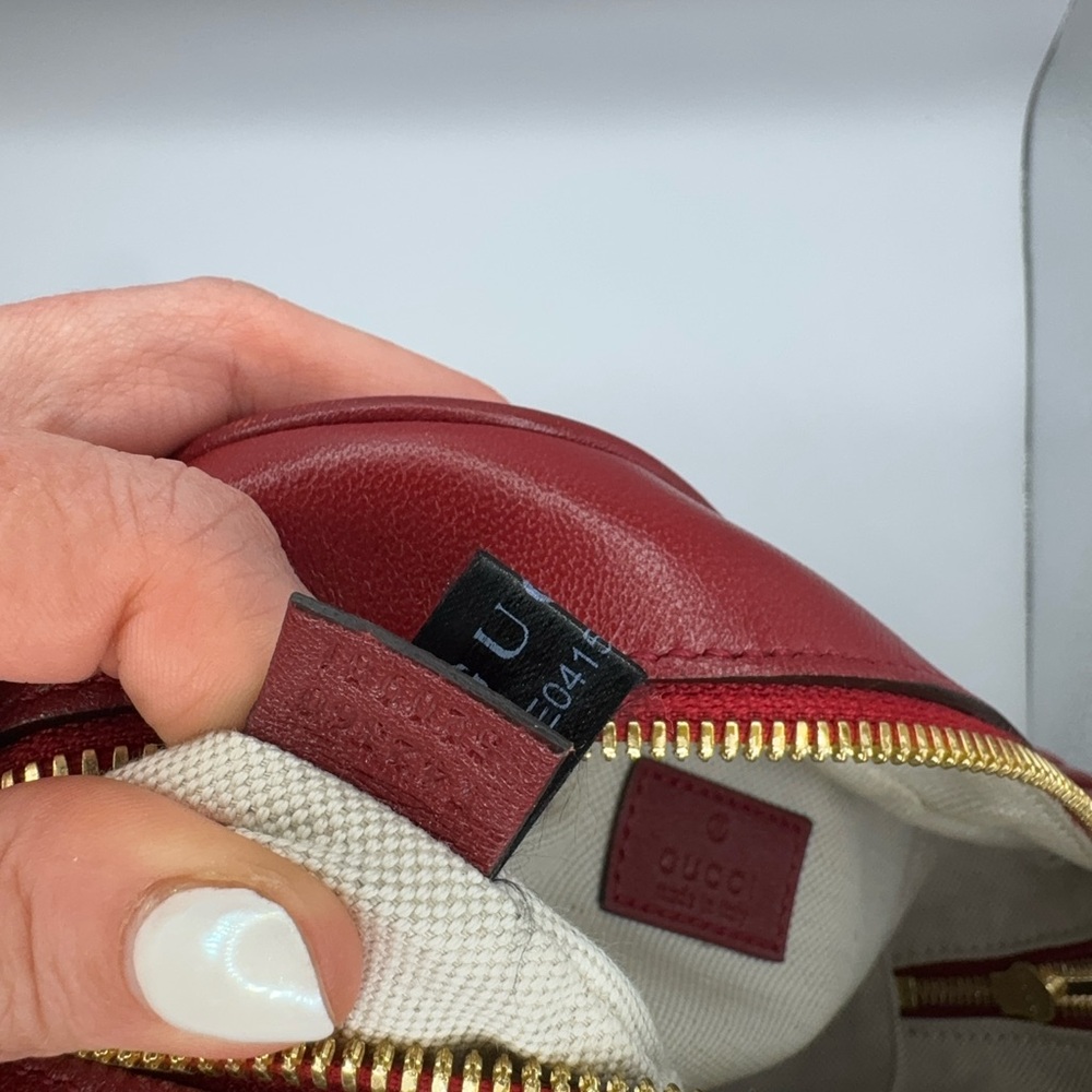 Gucci Blondie Burgundy Crossbody - Picture 10 of 13